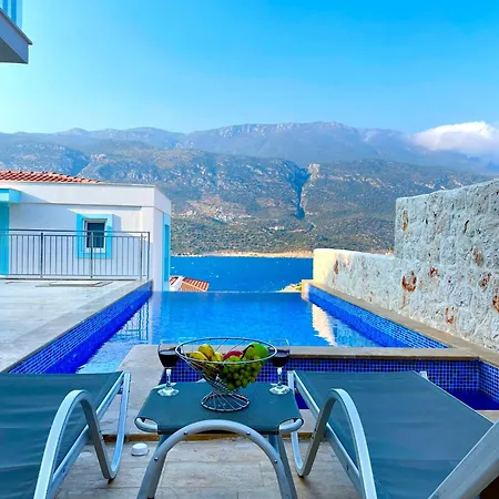 Kanyon Peninsula Villa Kas