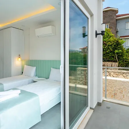 Kanyon Peninsula * Kaş